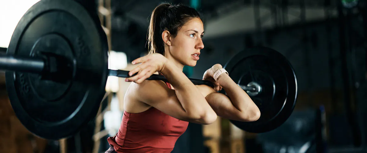 Woman weightlifting in the gym